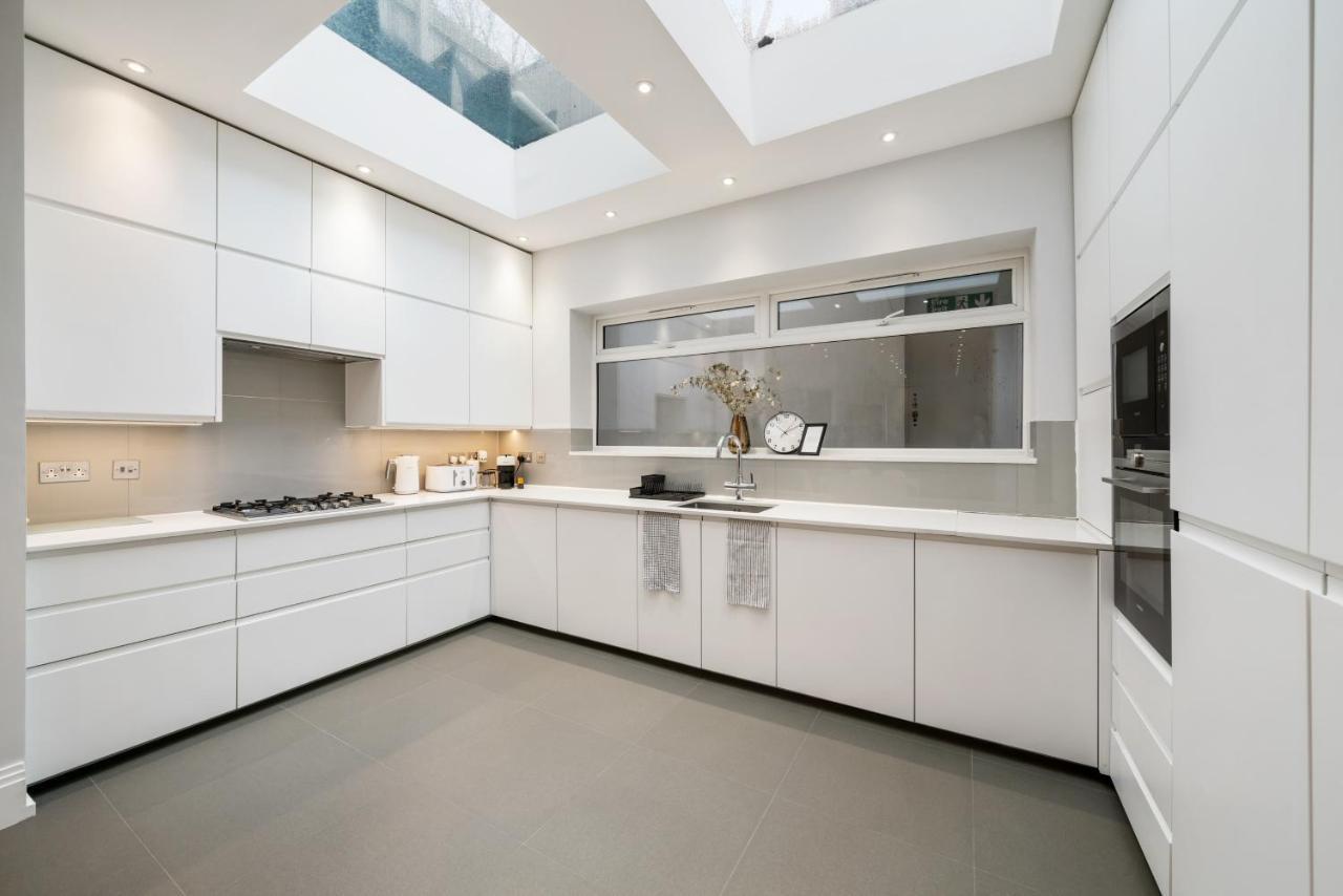 Modern Townhouse With Cinema In Se1 *