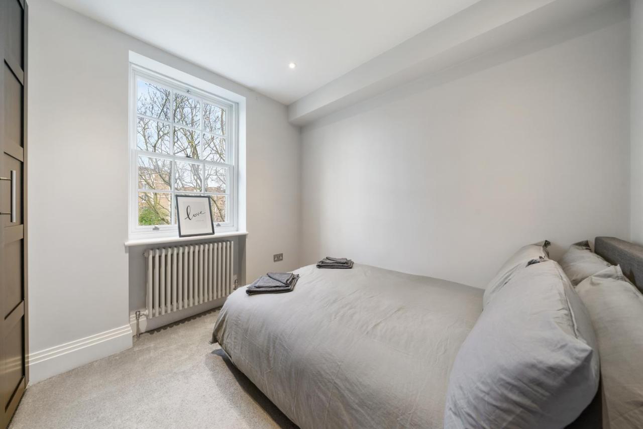 Modern Townhouse With Cinema In Se1